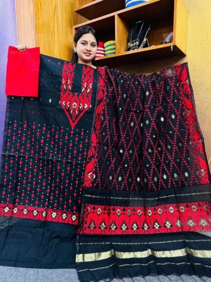 এতিহ্যবাহী তাঁতের হাফ সিল্ক জামদানী