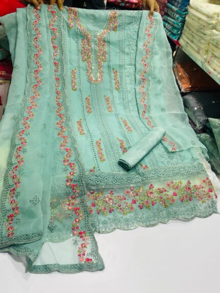 অরগান্জা টিস্যু ফোর পিছ